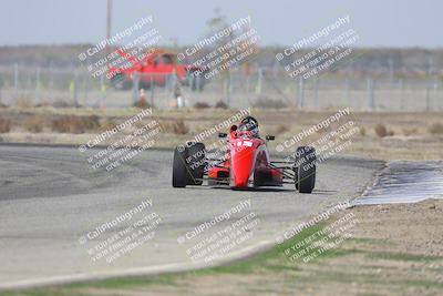 media/Oct-25-2025-CalClub SCCA (Sat) [[34c778dfbe]]/Group 5/Qualifying/